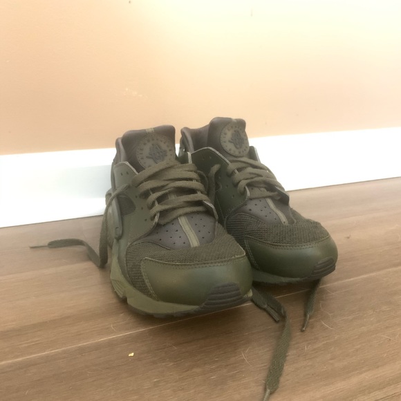 nike huarache green womens